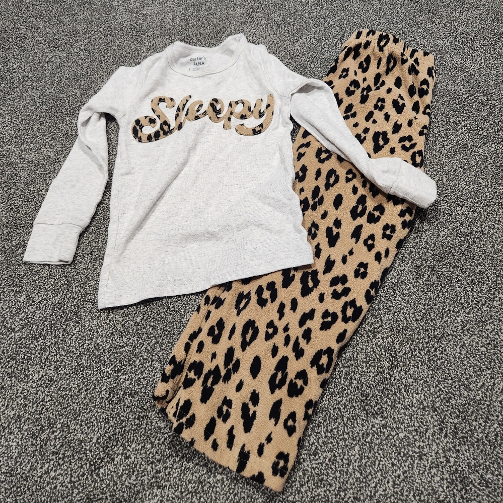 Carters 4T fleece pajamas.